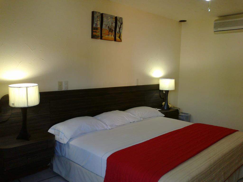 Hotel Real Del Sol Cuernavaca Eksteriør billede